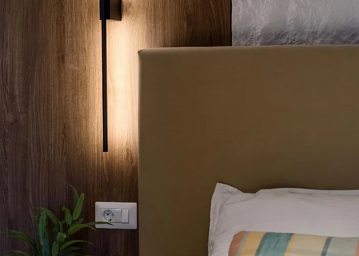 Midnight Blue - Vogh Apartman