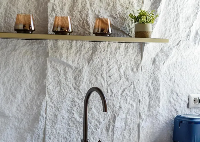 Midnight Blue - Vogh Apartman