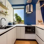 Midnight Blue - Vogh Daire Olimp
