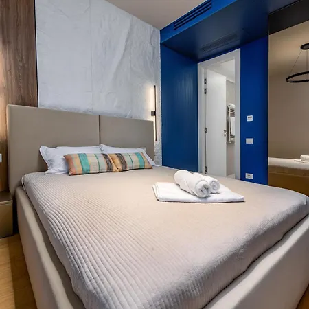 Midnight Blue - Vogh Olimp