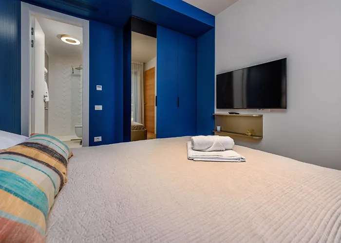 Midnight Blue - Vogh * Olimp