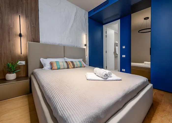 Midnight Blue - Vogh Olimp